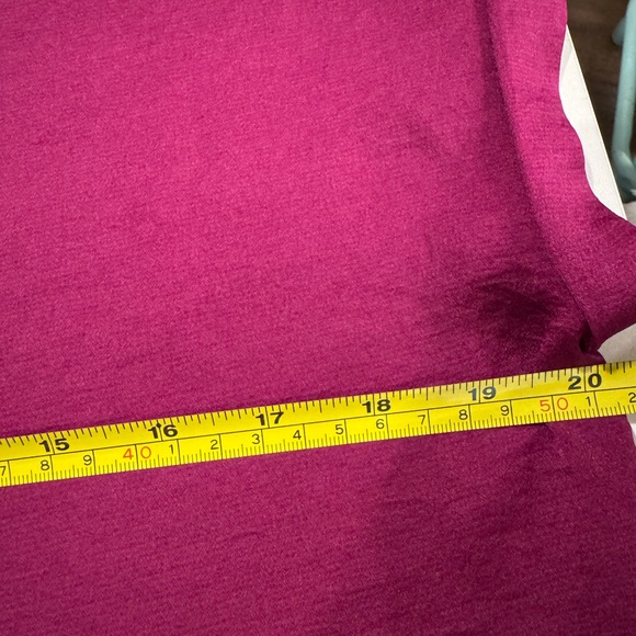 Express V-Neck Blouse - Picture 5 of 7